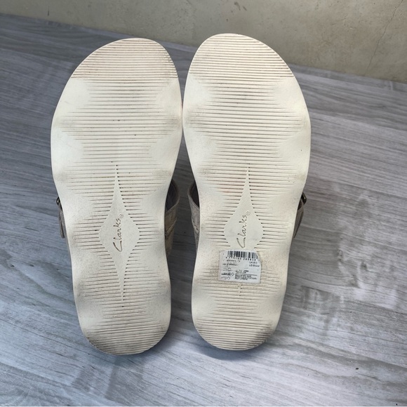 Clarks Collection Brynn Madi Slip On Comfort Sandals Women’s Size 8.5 - Picture 5 of 11